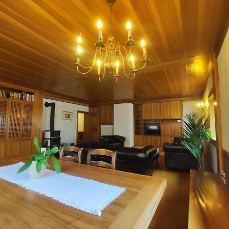 Grosse Wohnung Mit Garagenparkplatz Фіє Екстер'єр фото