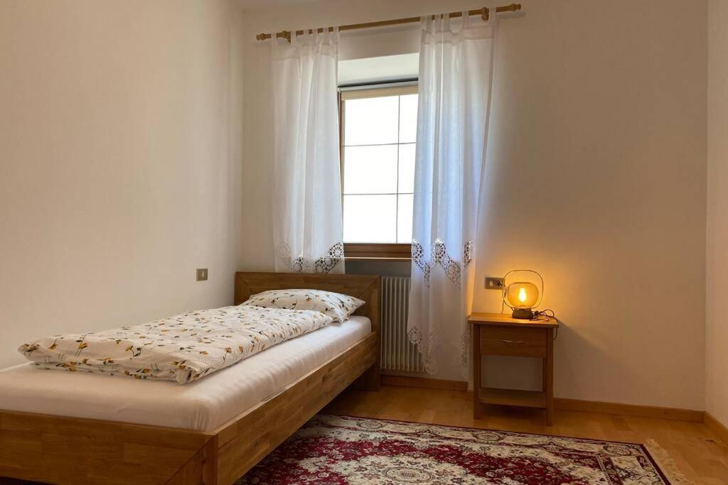 Grosse Wohnung Mit Garagenparkplatz Фіє Екстер'єр фото